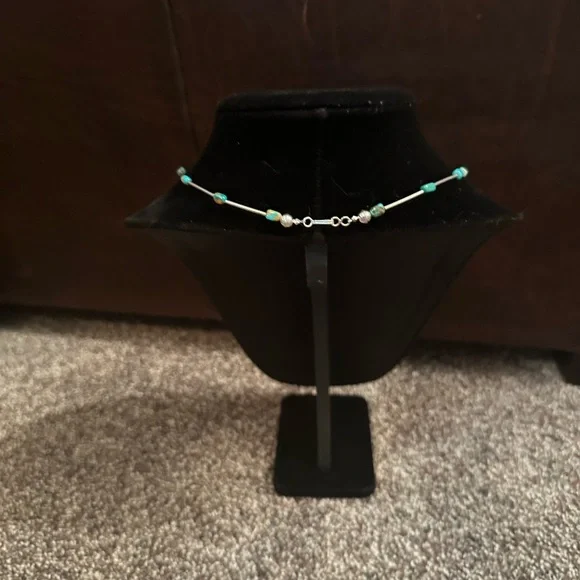 Hand Crafted “One of a Kind” Turquoise & Sterling Silver Necklace. - Picture 3 of 3